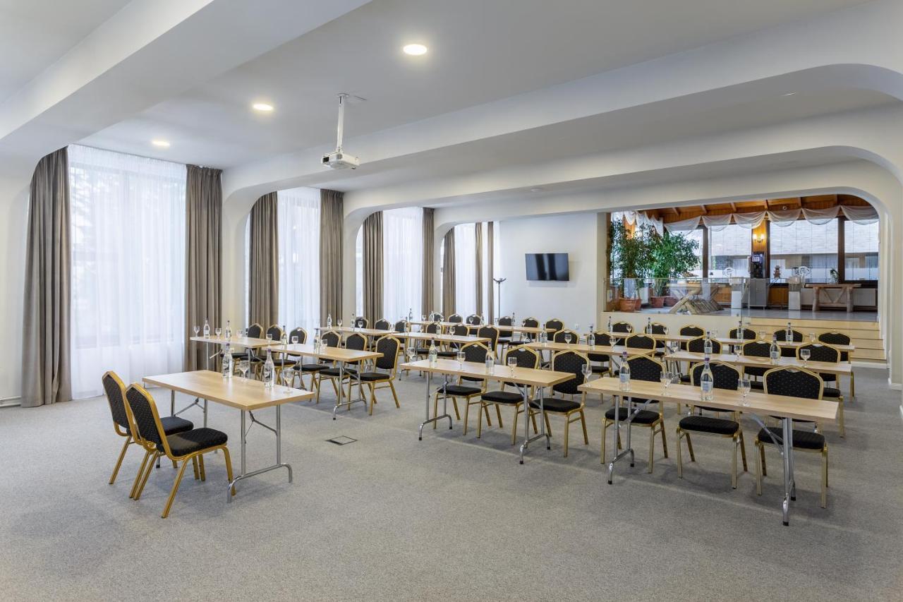 Eden Grand Resort Predeal Εξωτερικό φωτογραφία