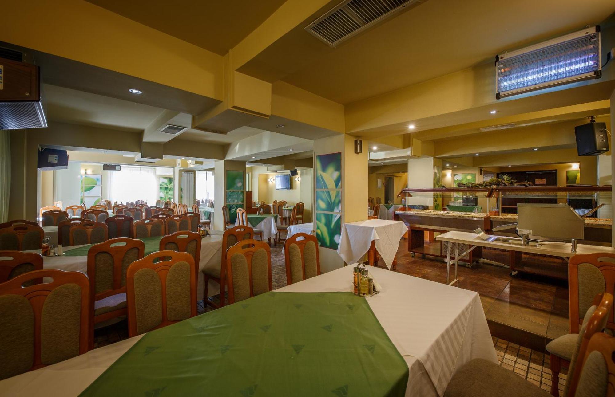 Eden Grand Resort Predeal Εξωτερικό φωτογραφία